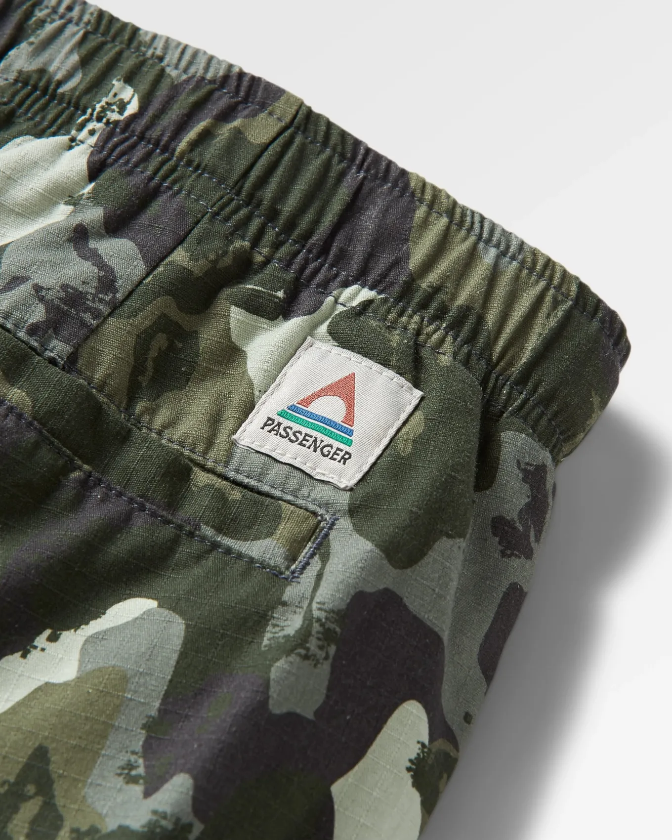 Adventurer Cargo Short - Khaki Camo