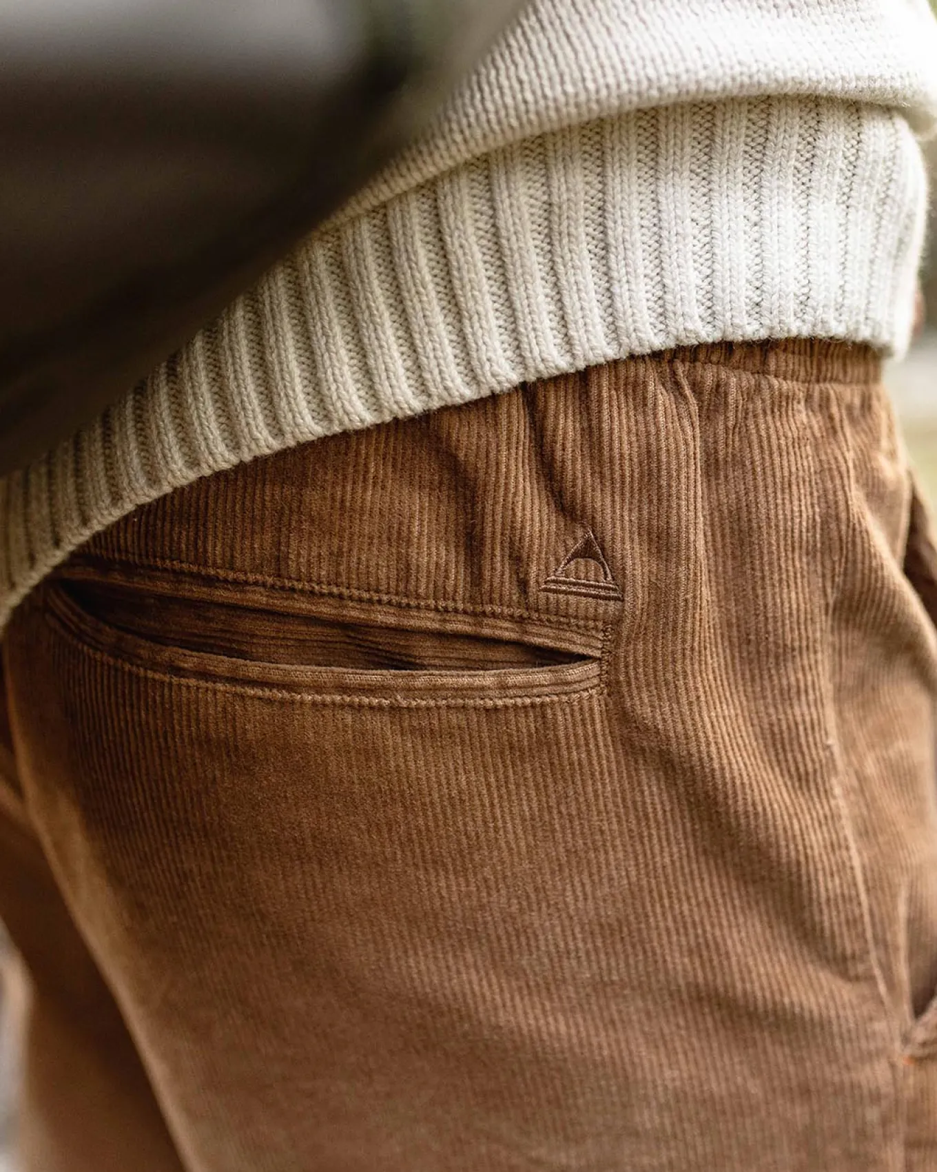 Adventurer Cordhose - Kokosnuss