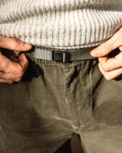 Adventurer Cordhose - Staubige Olive