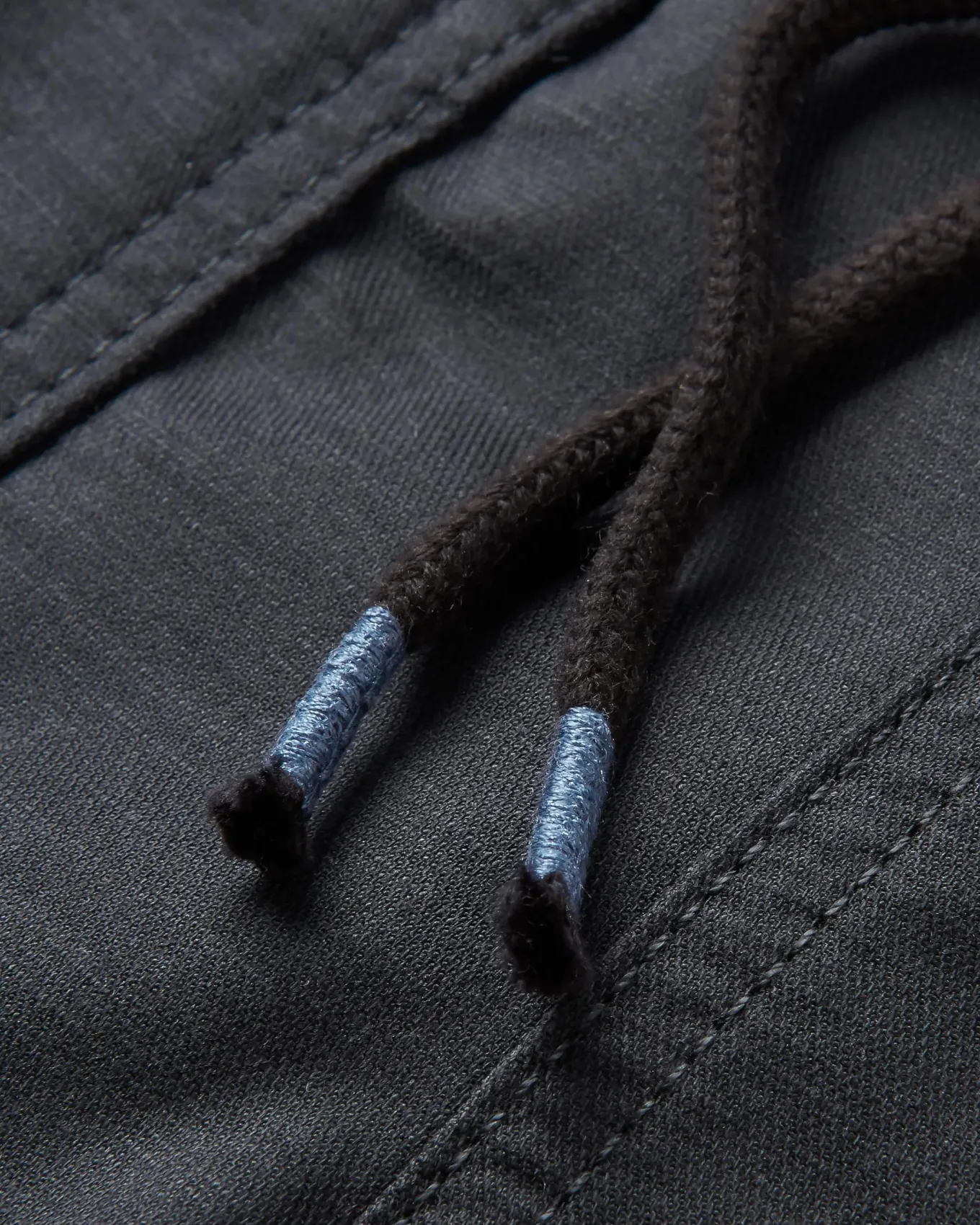 Basswood Bio-Baumwolle Shorts - Schwarz