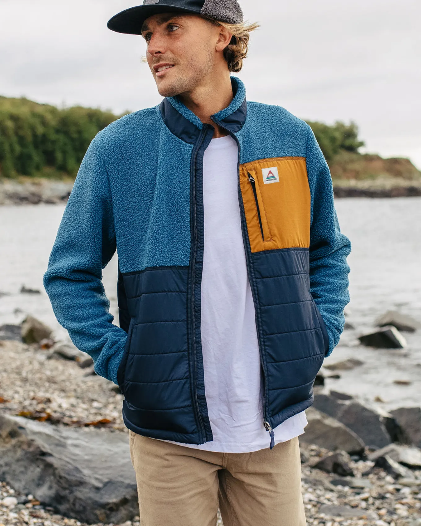 Born Explorer Recycled Polar-Lined Sherpa Fleece - Blauer Stahl