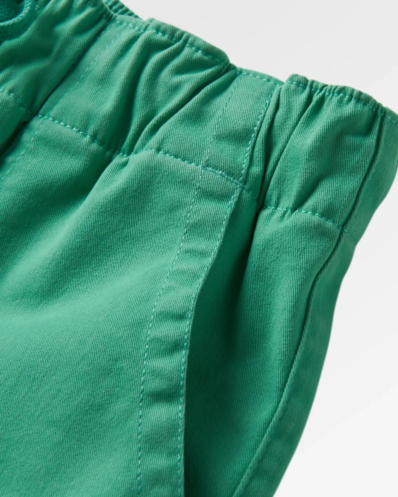 Carriso Bio-Baumwollshorts - Grüne Fichte