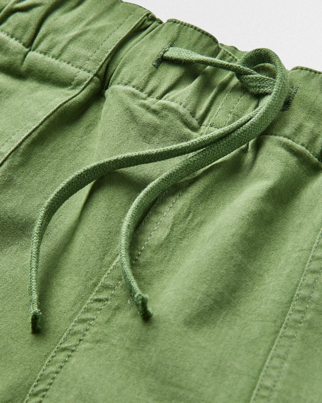Carriso Bio-Baumwollshorts - Weinberggrün
