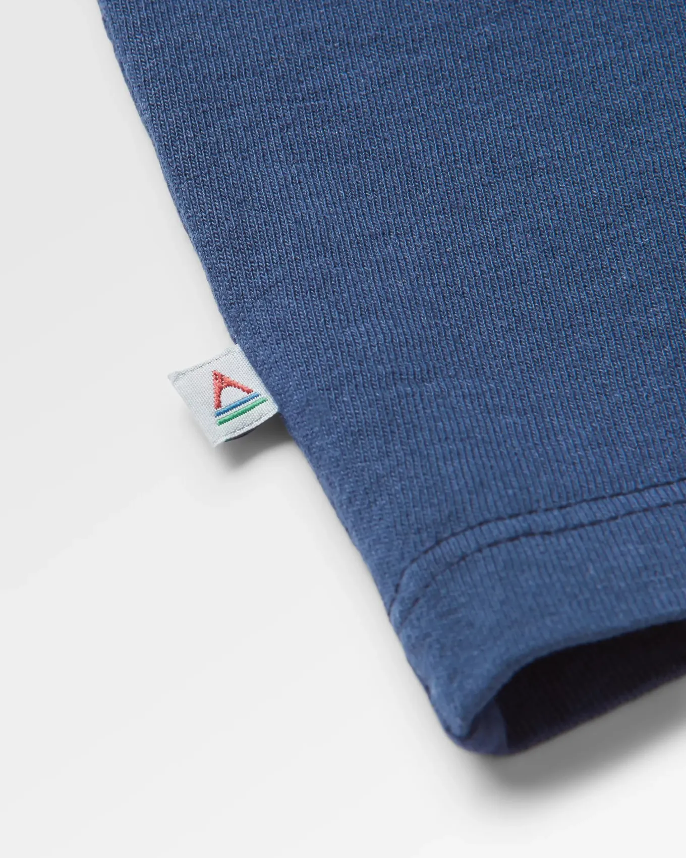 Classic Logo Recyceltes Baumwoll-T-Shirt - Tiefes Marineblau