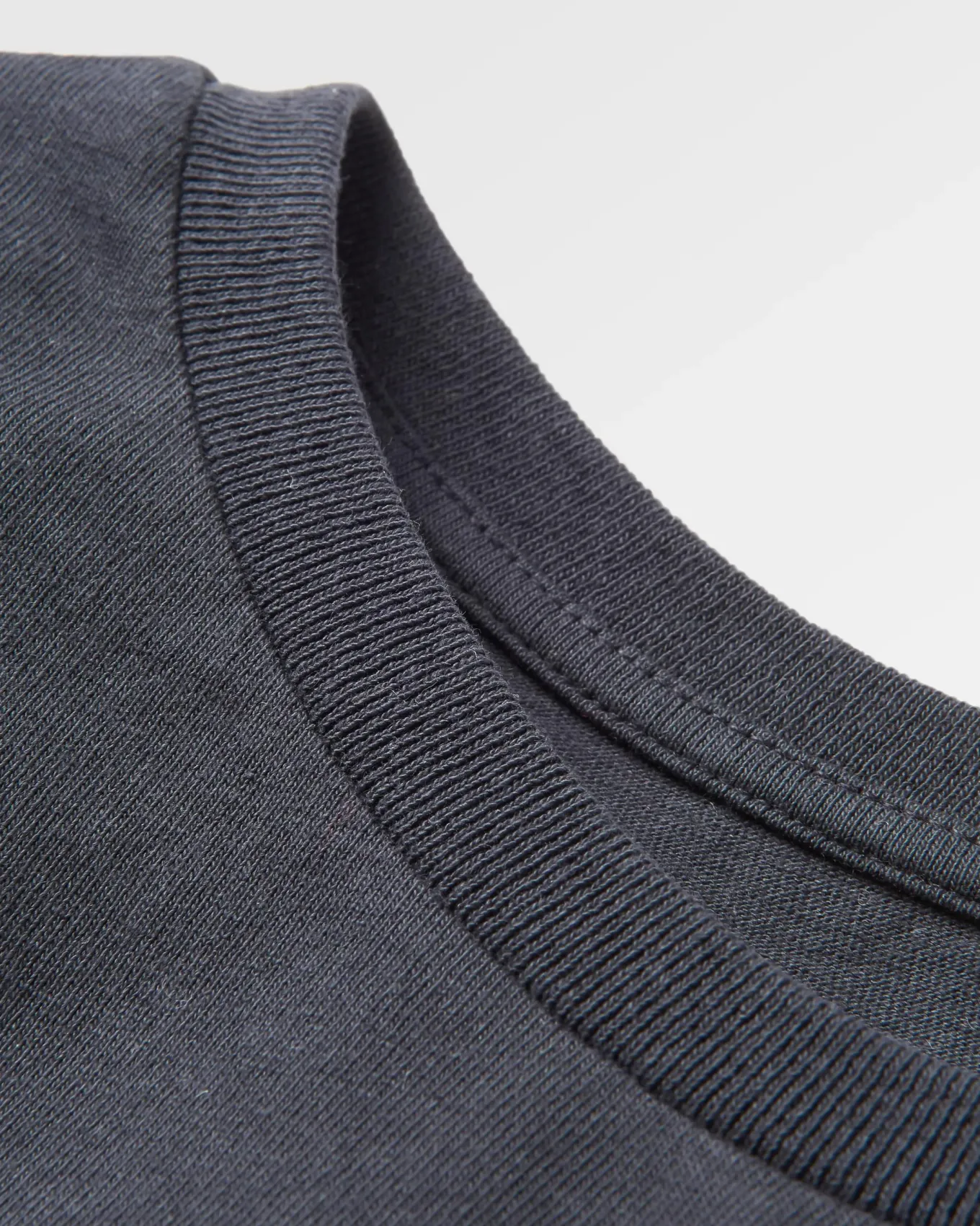 Classic Recycelte Baumwolle LS T-Shirt - Schwarz