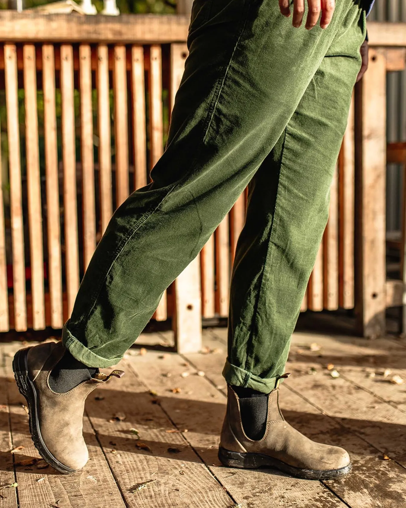 Compass Recycelte Cordhose - Tannengrün