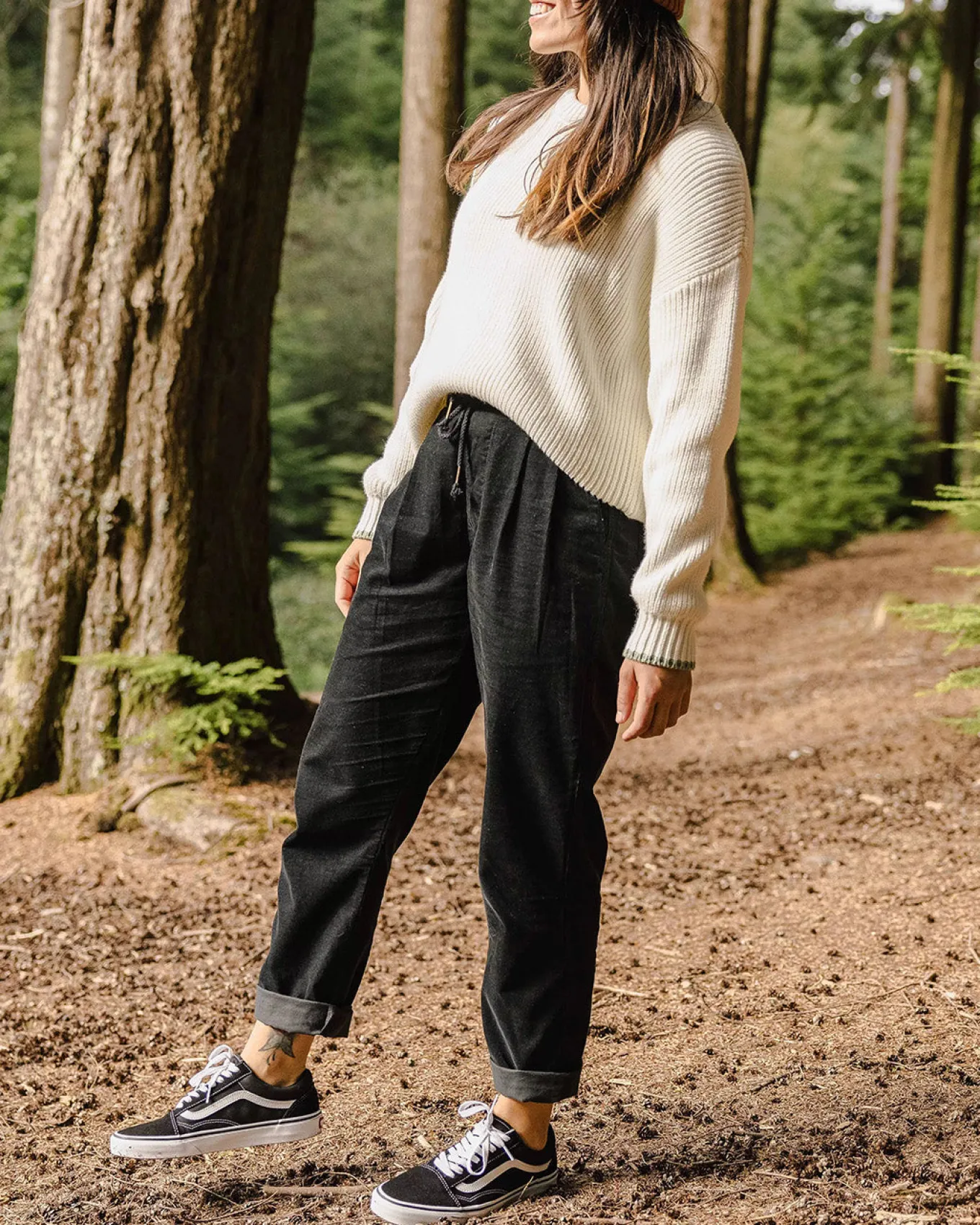 Compass Recycelte Cordhose - Schwarz
