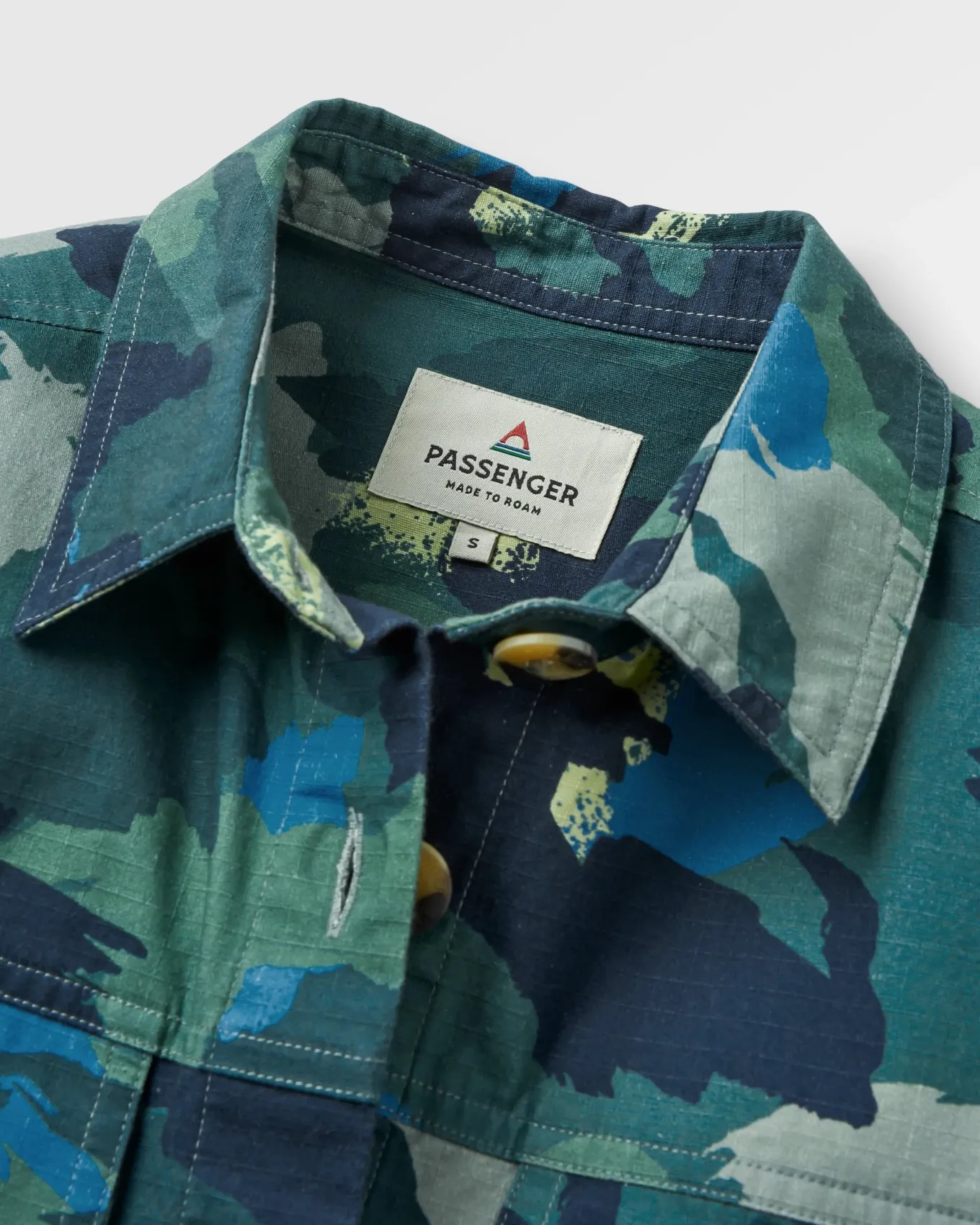 Coral Organic Langarmshirt - Alpen-Tarnung Regenwald