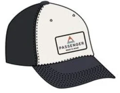 Core recycelte Baumwoll-Trucker-Kappe - Schwarz/Weiß