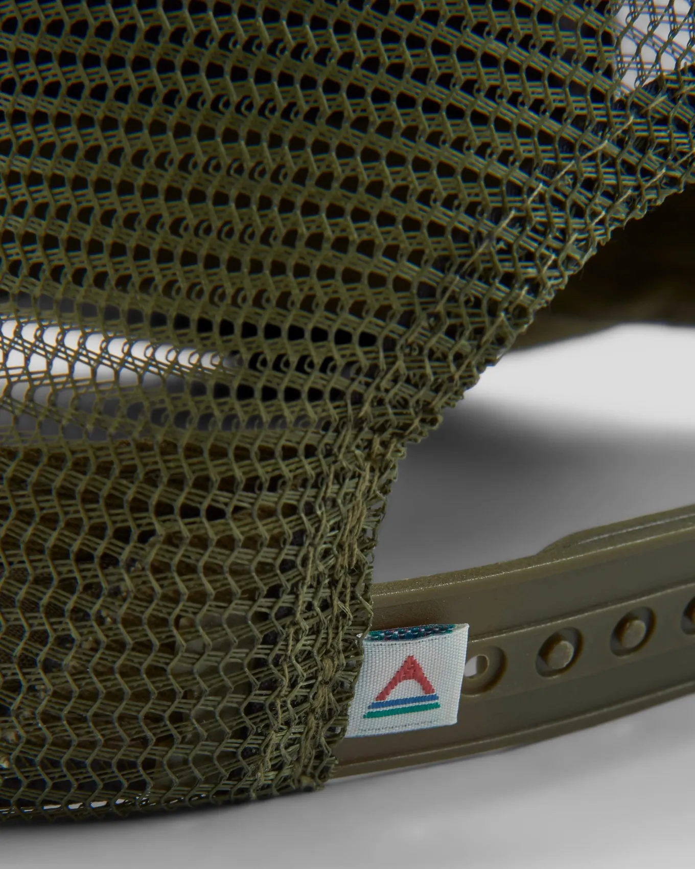 Core recycelte Baumwoll-Trucker-Kappe - Khaki