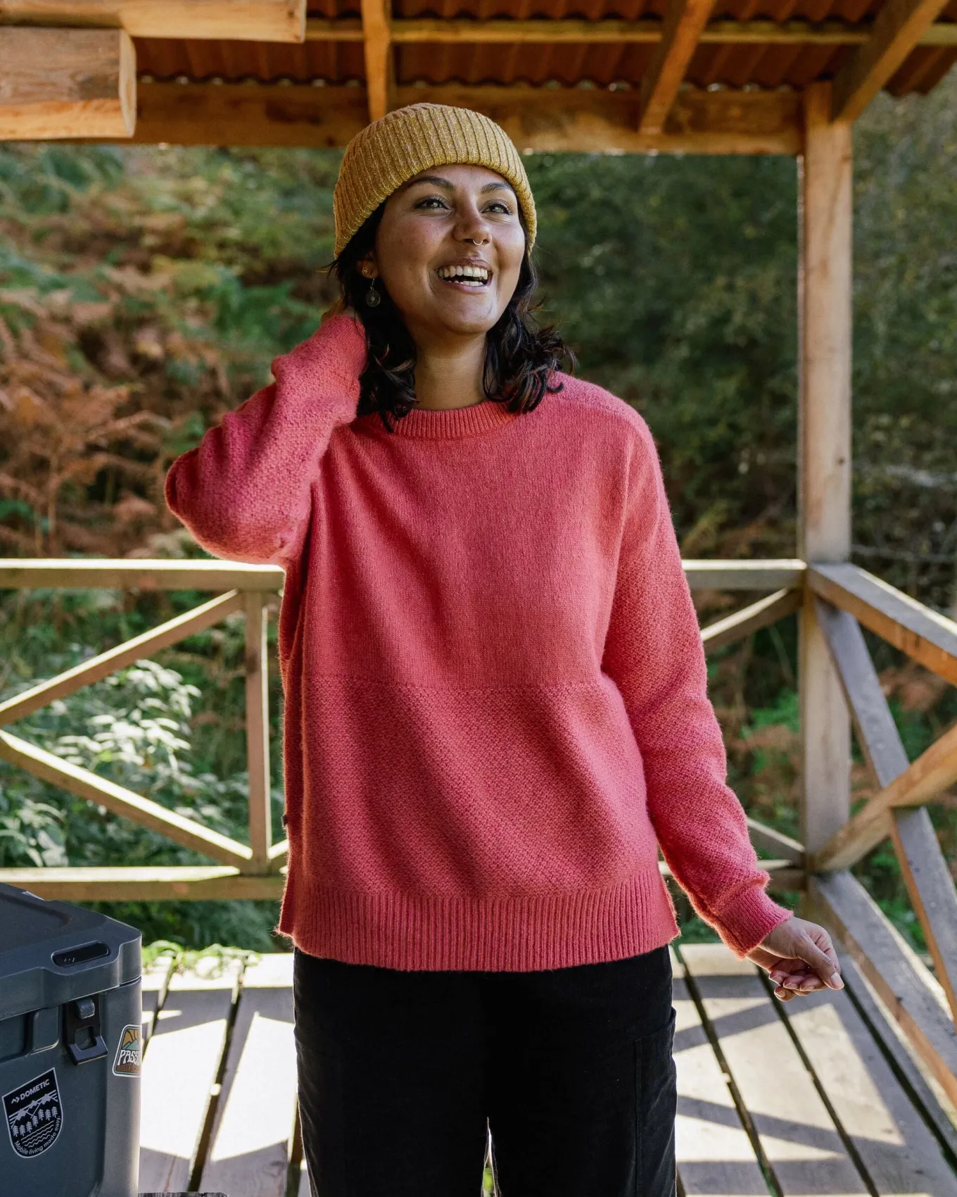 Cove Recycelter Gestrickter Pullover - Mineralrot