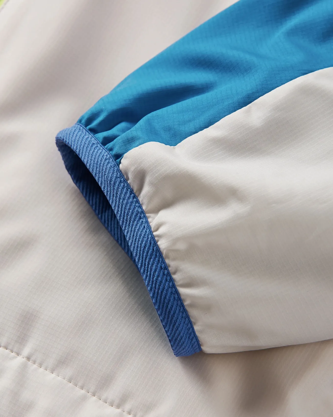 Daybreak Leichte Recycelte Thermore® Isolierte Jacke - Gezeitenblau/Blaustahl/Birke
