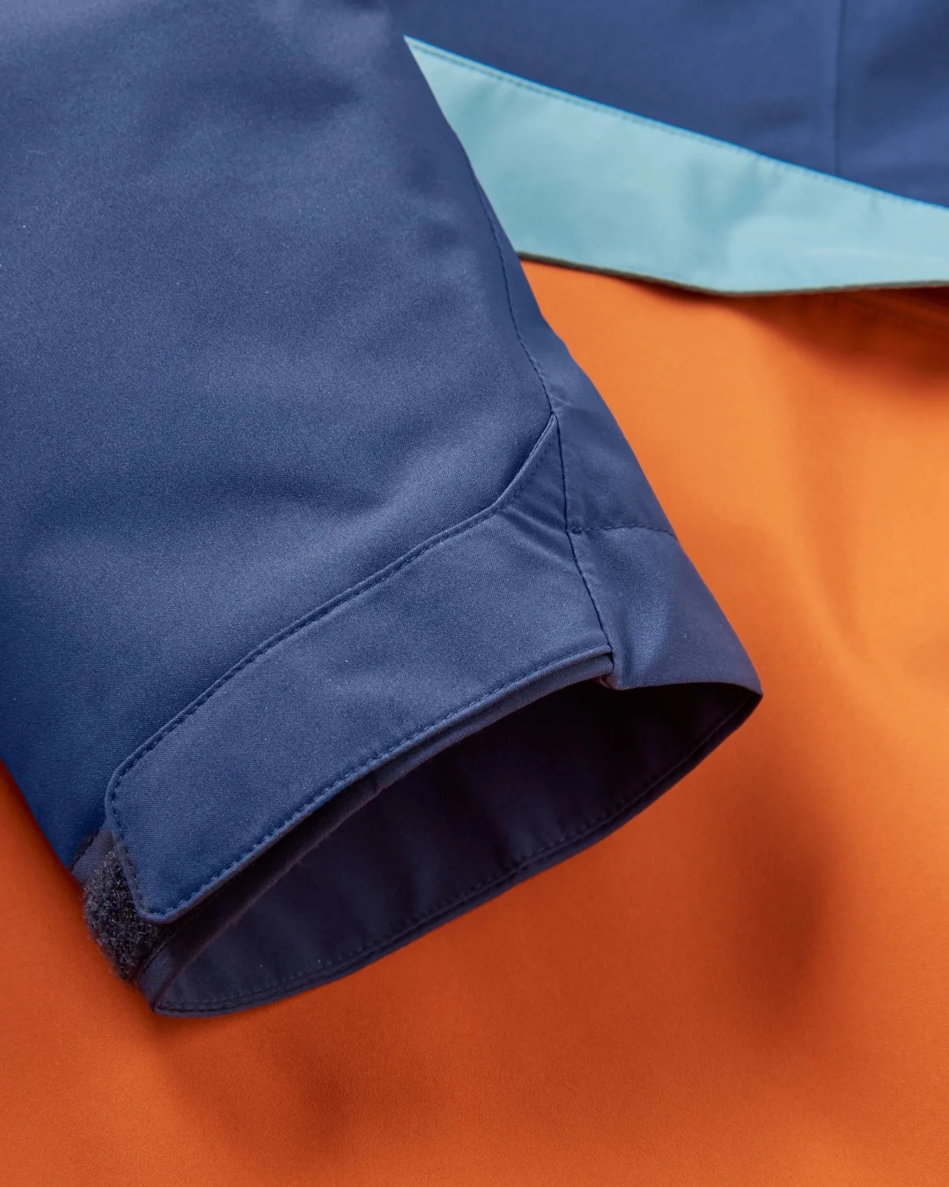 Diablo Wasserabweisender Smock aus recyceltem Material - Tiefes Marineblau