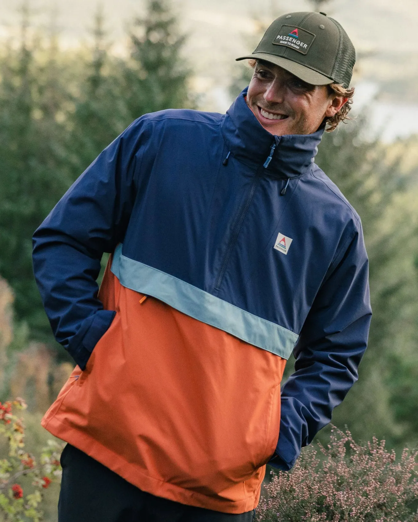 Diablo Wasserabweisender Smock aus recyceltem Material - Tiefes Marineblau