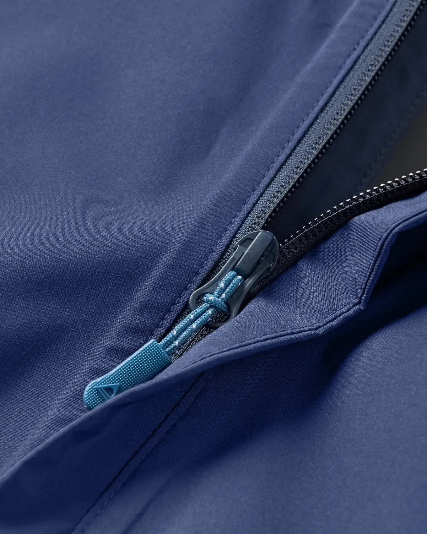 Downpour Recycelte Wasserdichte Jacke - Tiefes Marineblau