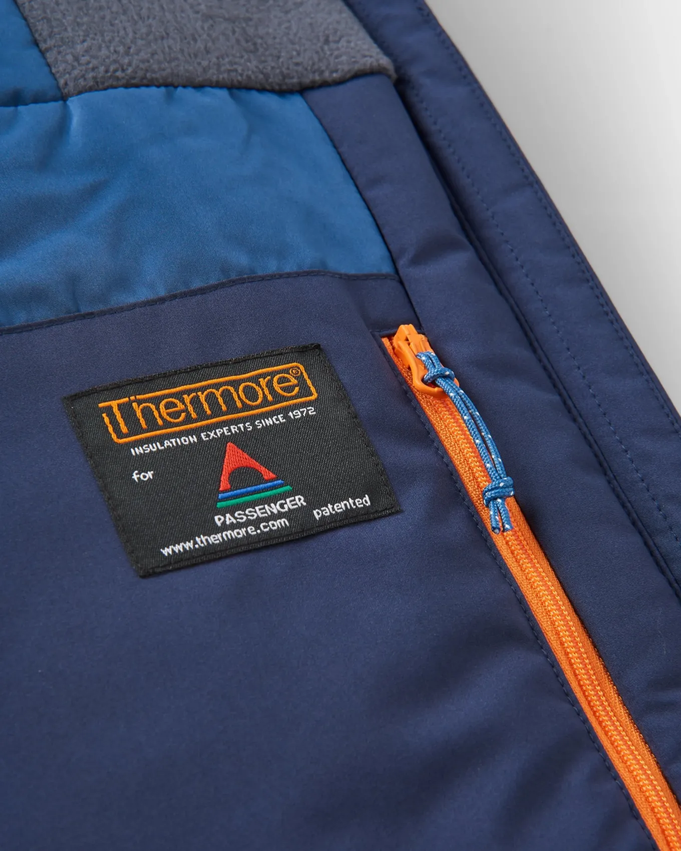Elevate isolierte wasserdichte Jacke - Tiefes Marineblau