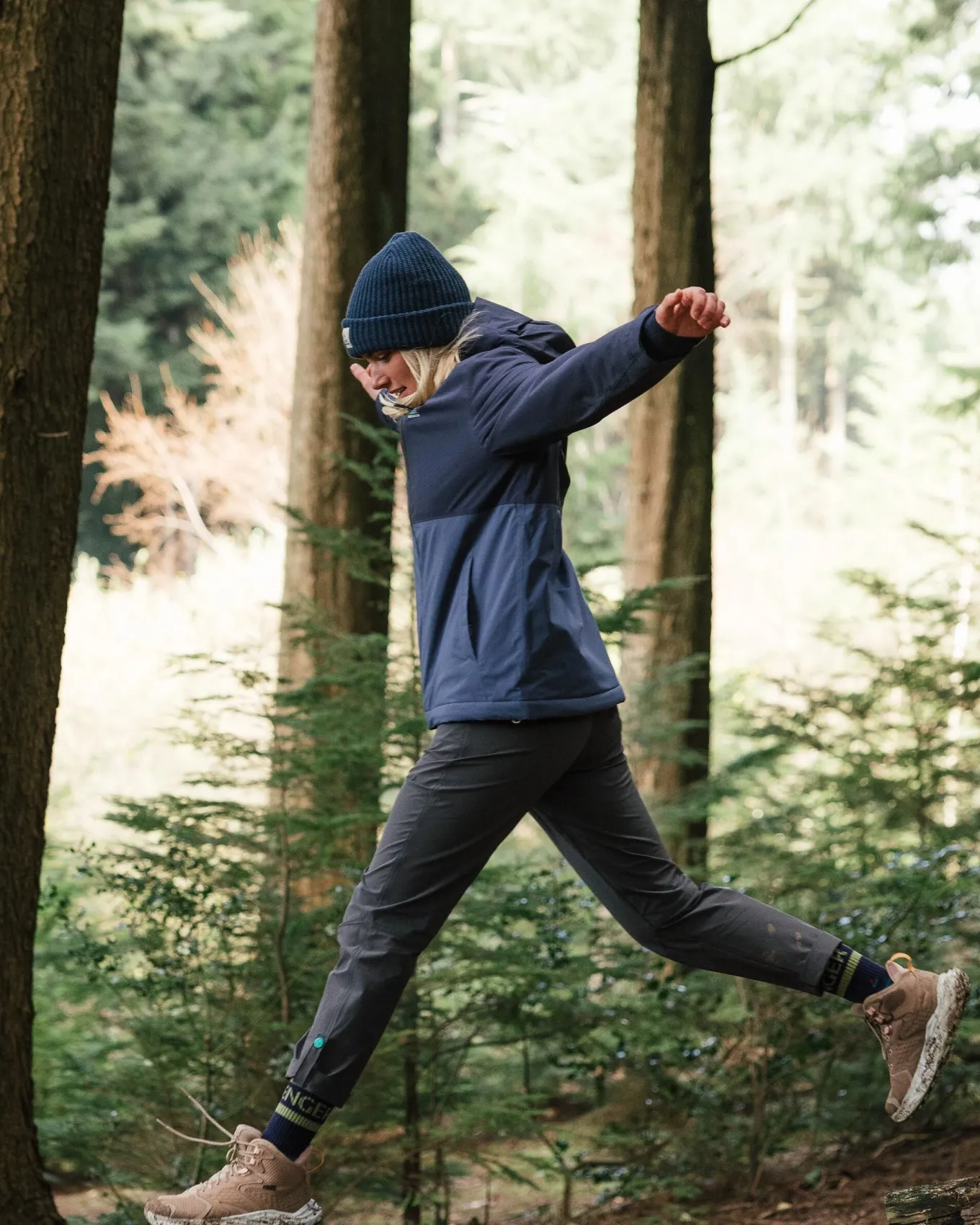 Elevate isolierte wasserdichte Jacke - Tiefes Marineblau