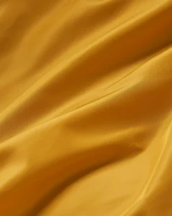 Elowen Kapuzenjacke aus recyceltem Isoliermaterial - Schwarz