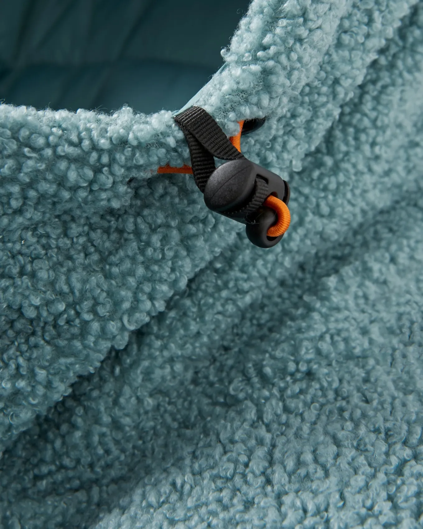 Elowen Kapuzenjacke aus recyceltem Isoliermaterial - Arktis