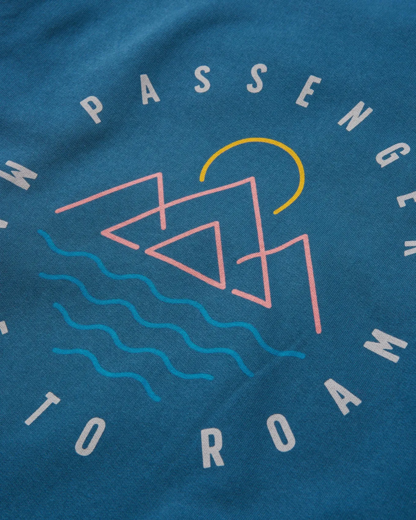 Escapism Sweatshirt - Dunkler Denim