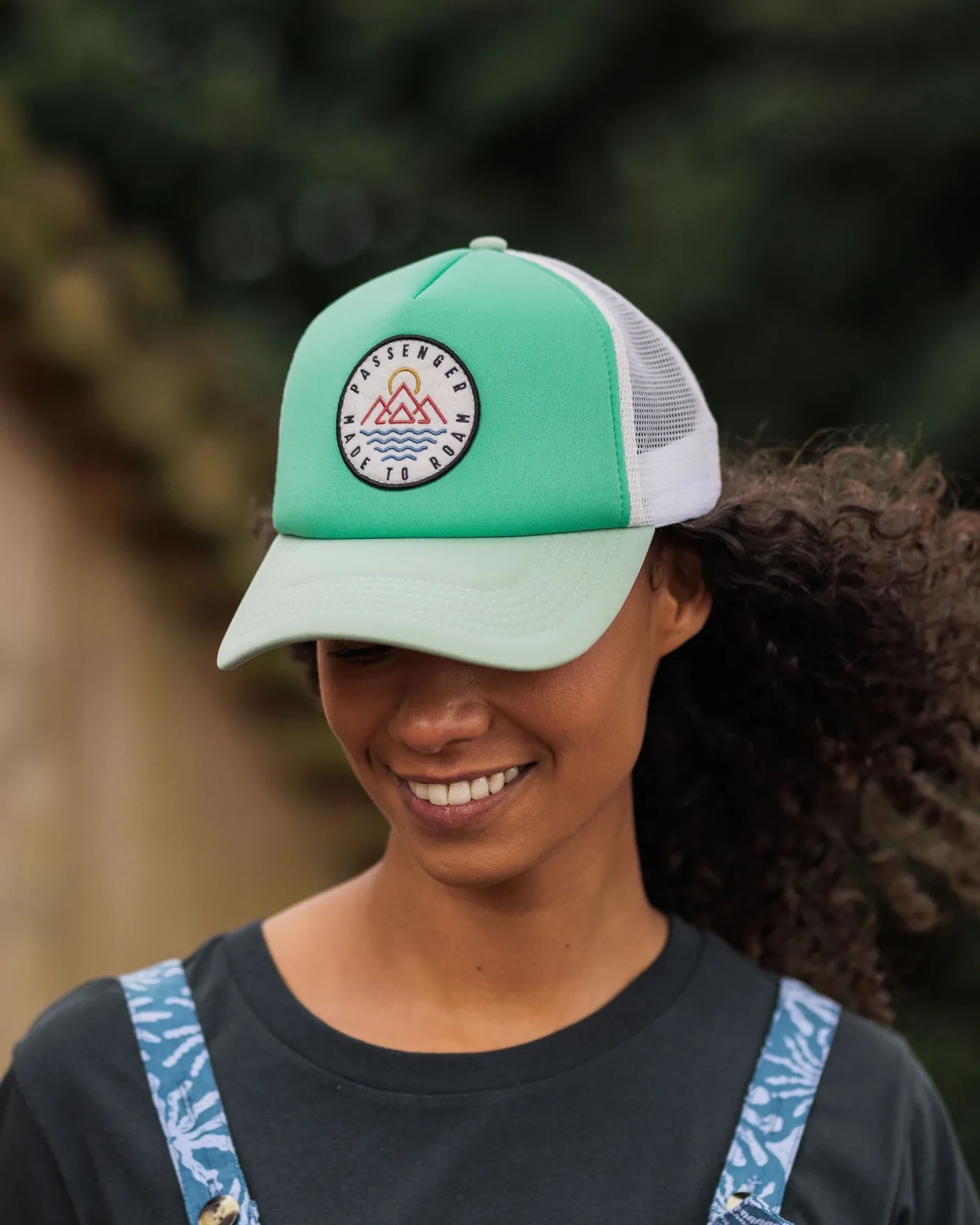 Escapism Trucker Cap - Grüne Feige