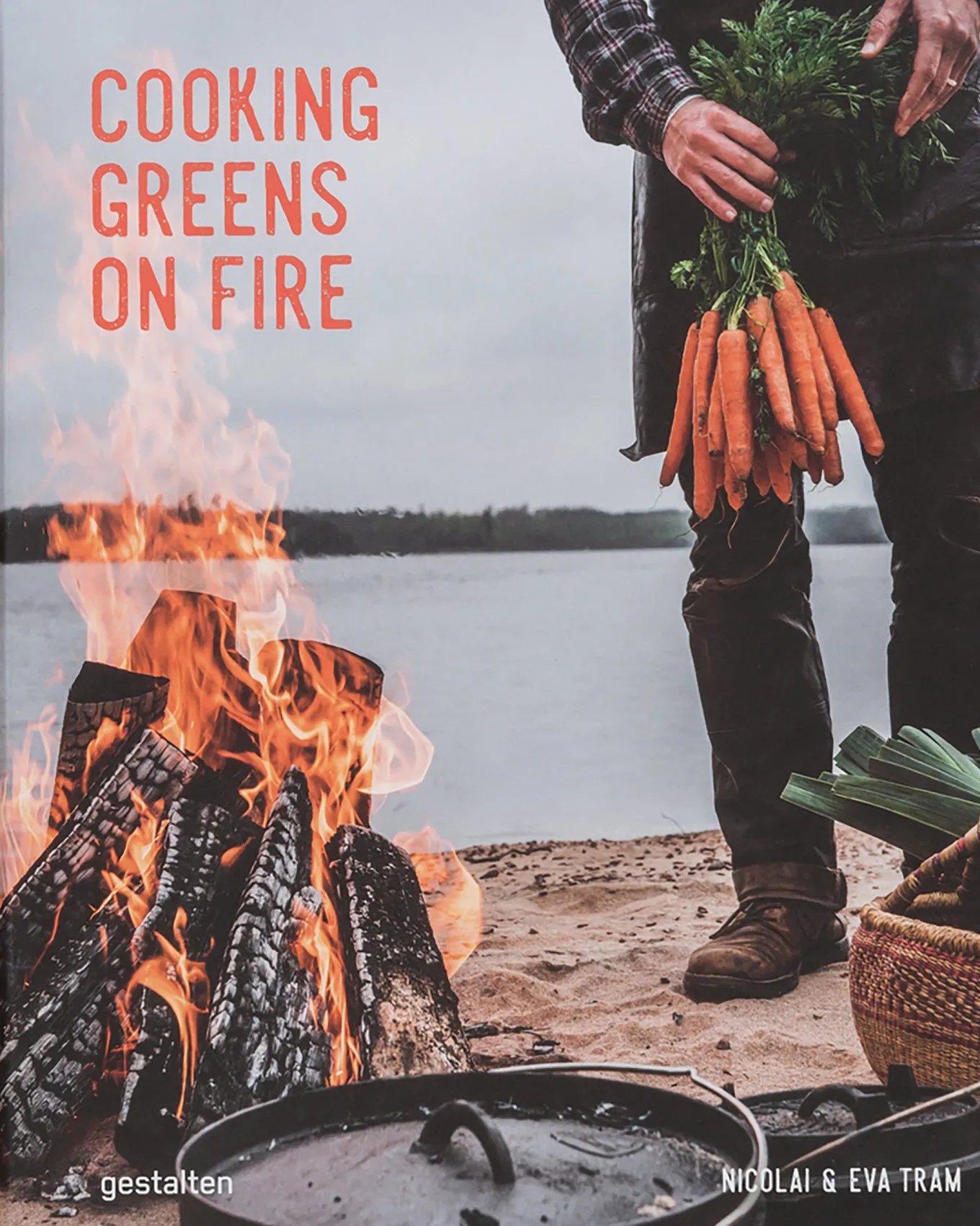 Grünes auf dem Feuer kochen