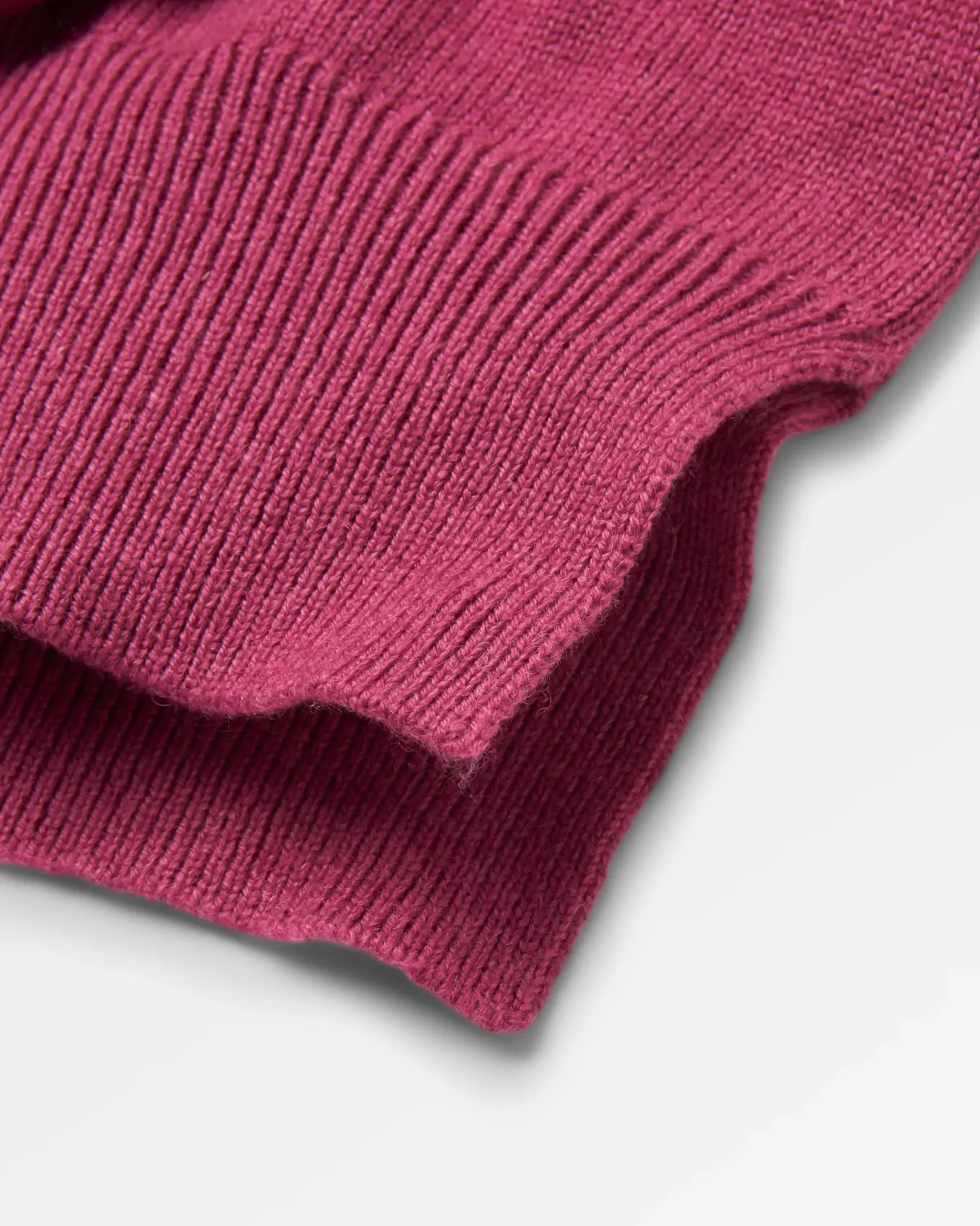 Hideout Übergroßer Bio-Strickpullover - Rhabarber