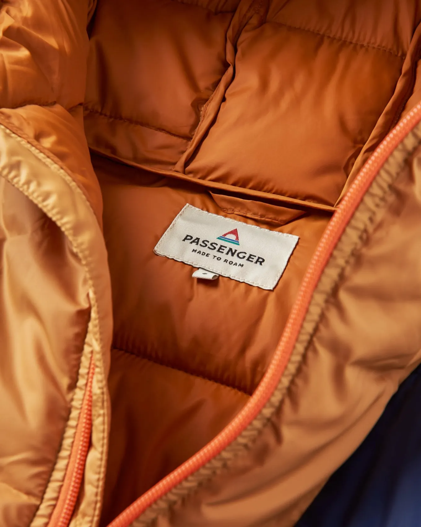Kai Recycelte Isolierjacke - Tiefes Marineblau