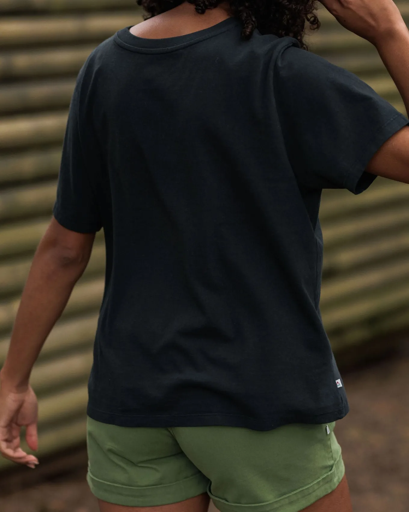 Klassisches T-Shirt aus recycelter Baumwolle - Schwarz