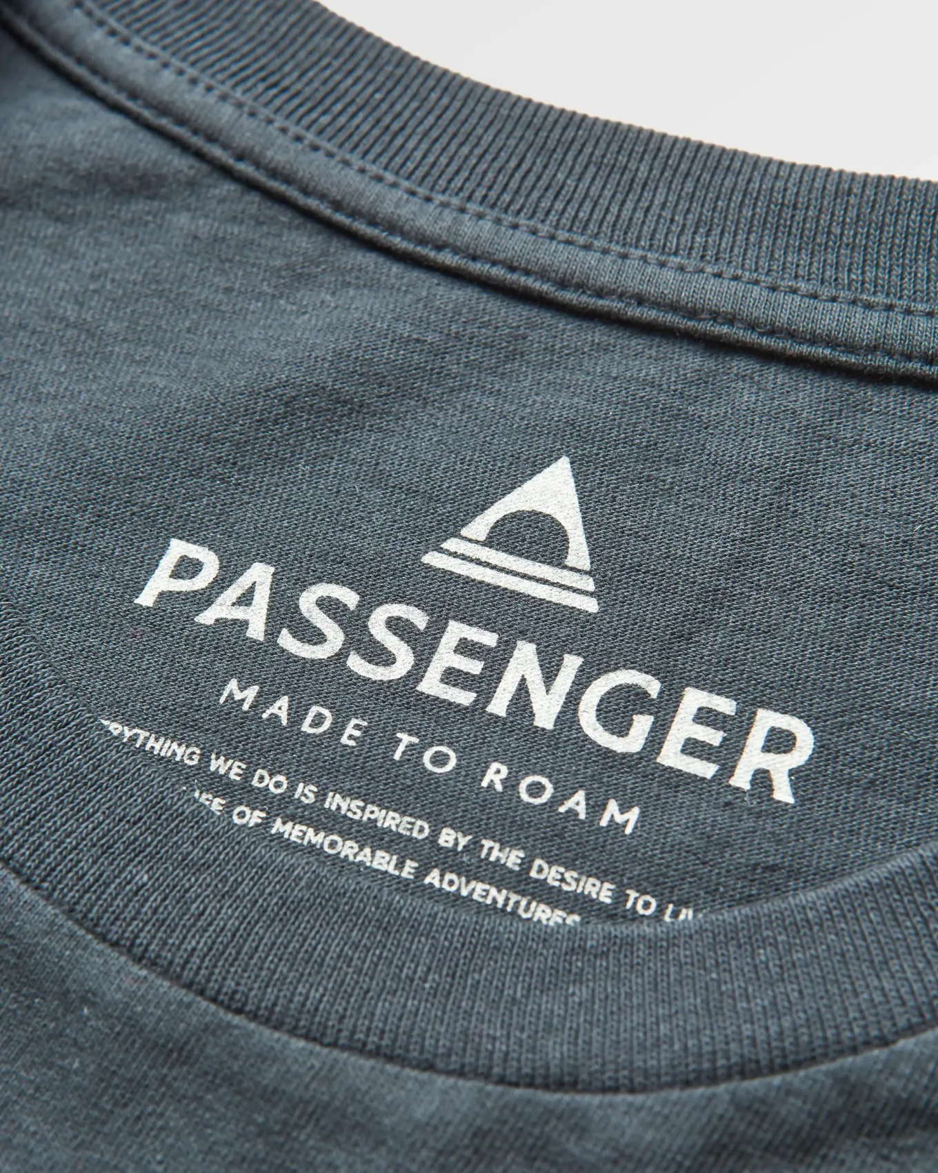 Klassisches T-Shirt aus recycelter Baumwolle - Schwarz