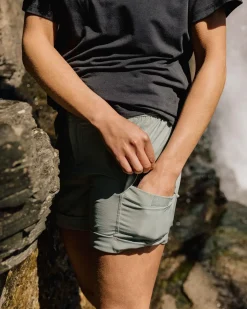 Laura Allzweck-Short - Pistazie
