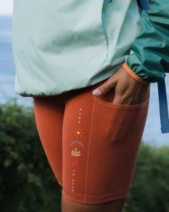 Mantra Recycelte Aktiv-Short - Gebrannter Ton