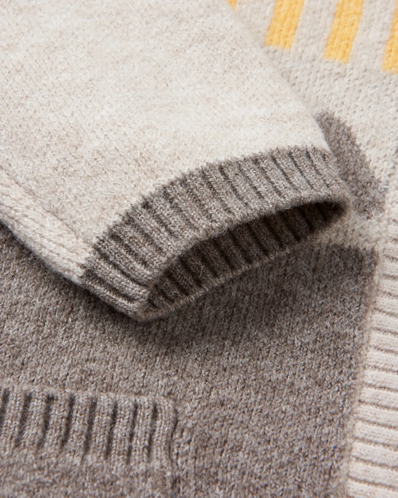 Nettle Recycelte Strickjacke - Birke