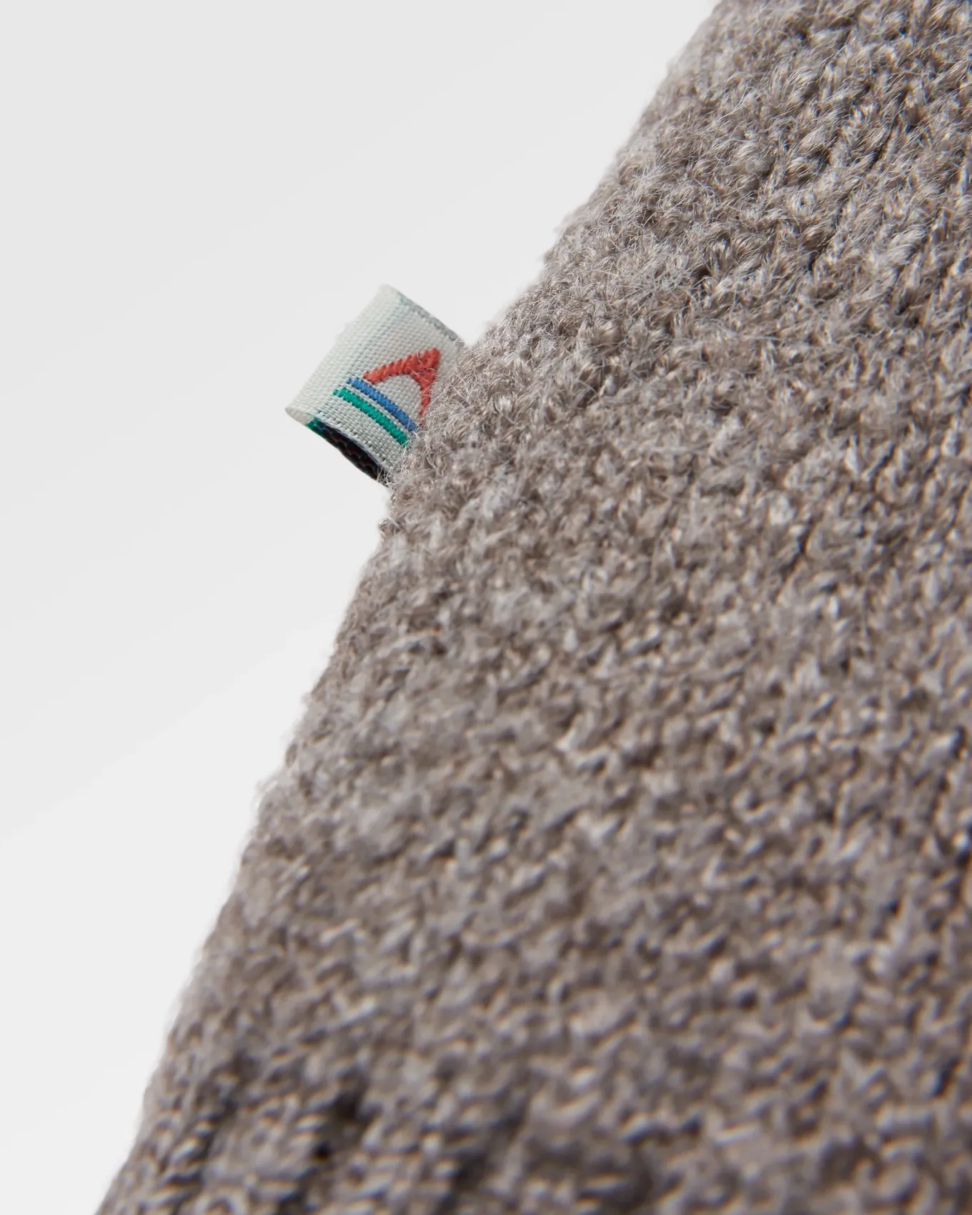 Nettle Recycelter Gestrickter Pullover - Birke