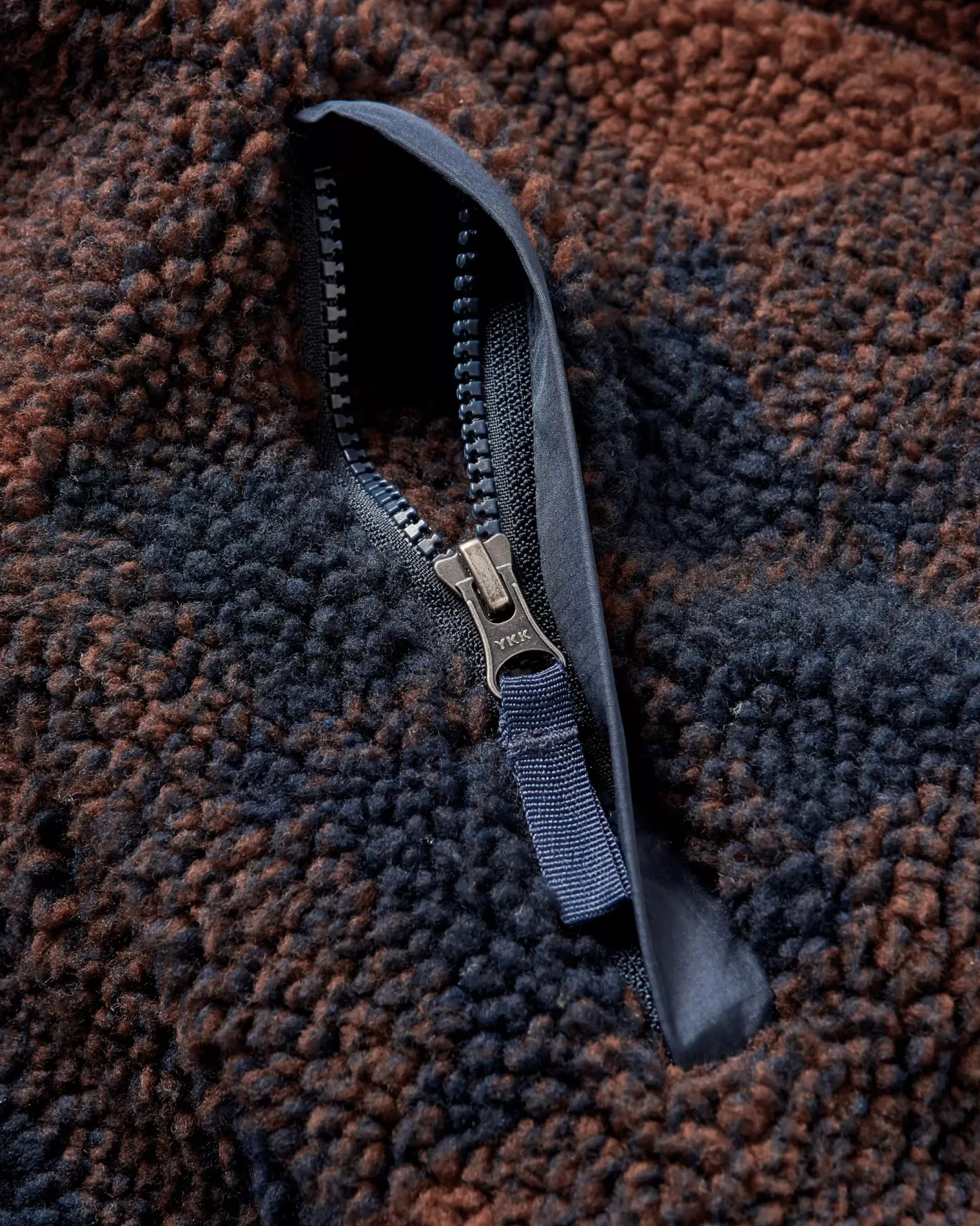 Offroad Recycelter Sherpa-Fleece mit halbem Reißverschluss - Kastanie/Tiefes Marineblau Karo