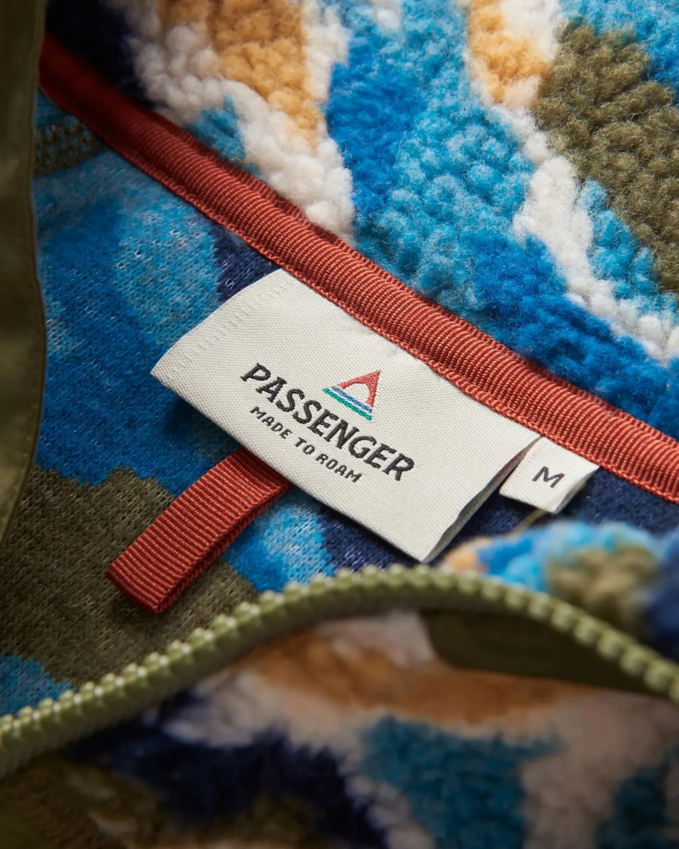 Offroad recycelter Tiefenflor-Sherpa-Fleece - Bergszenen-Khaki