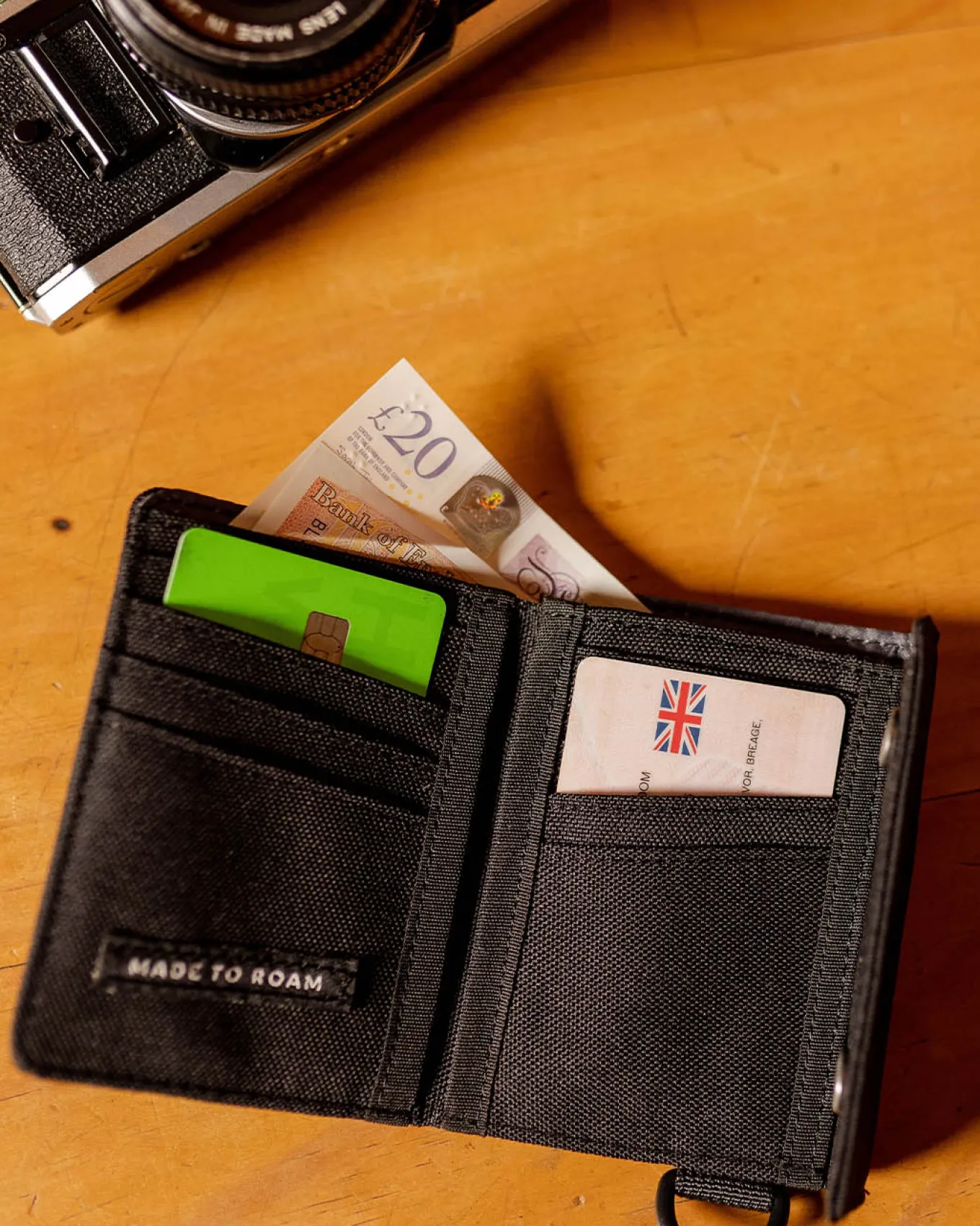 Portemonnaie aus recyceltem Material - Schwarz