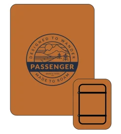 Recycelte wasserdichte Rucksackhülle (18-35L) - Sonnenaufgang Orange