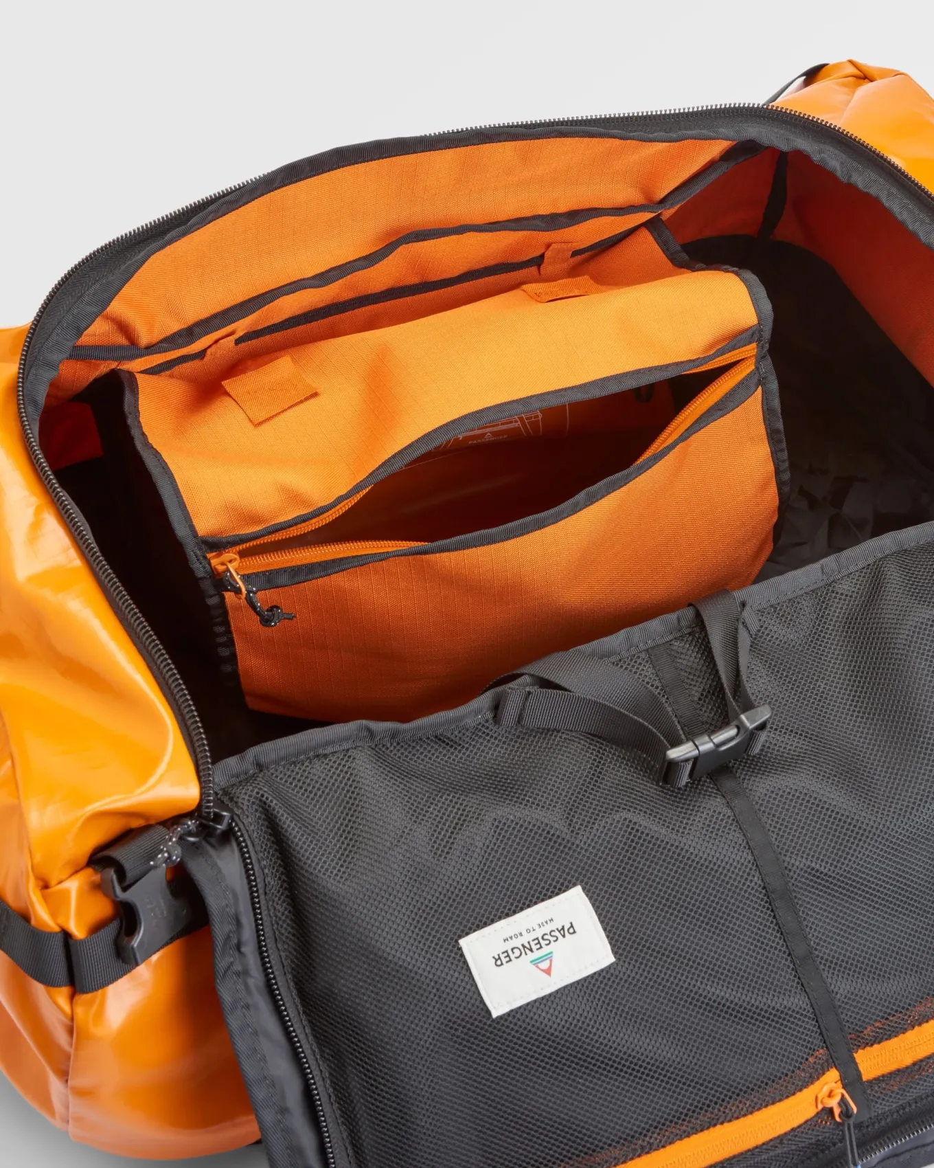 Roamer Recycelte 60L Reisetasche - Sonnenaufgang Orange