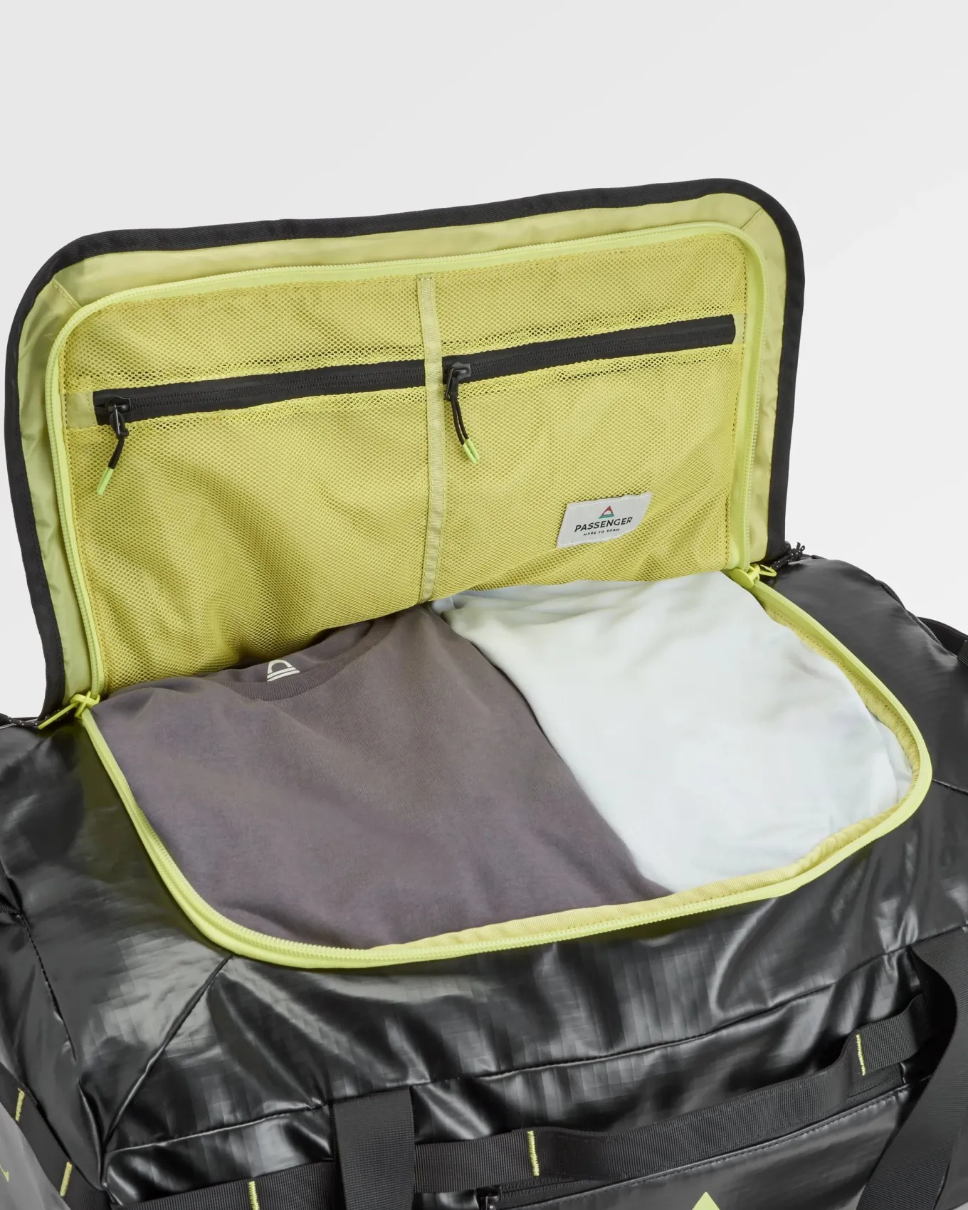 Roamer Recycelte 60L Reisetasche - Schwarz