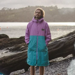 Roaming recycelter Sherpa-Surfponcho - Viridiangrün/Orchidee