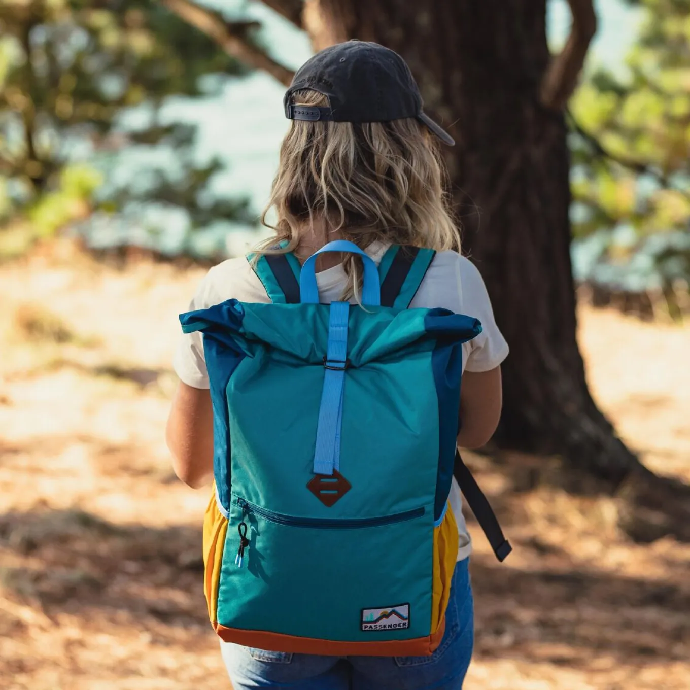 Rolltop recycelte Kühltasche 32L - Mehrfarbig