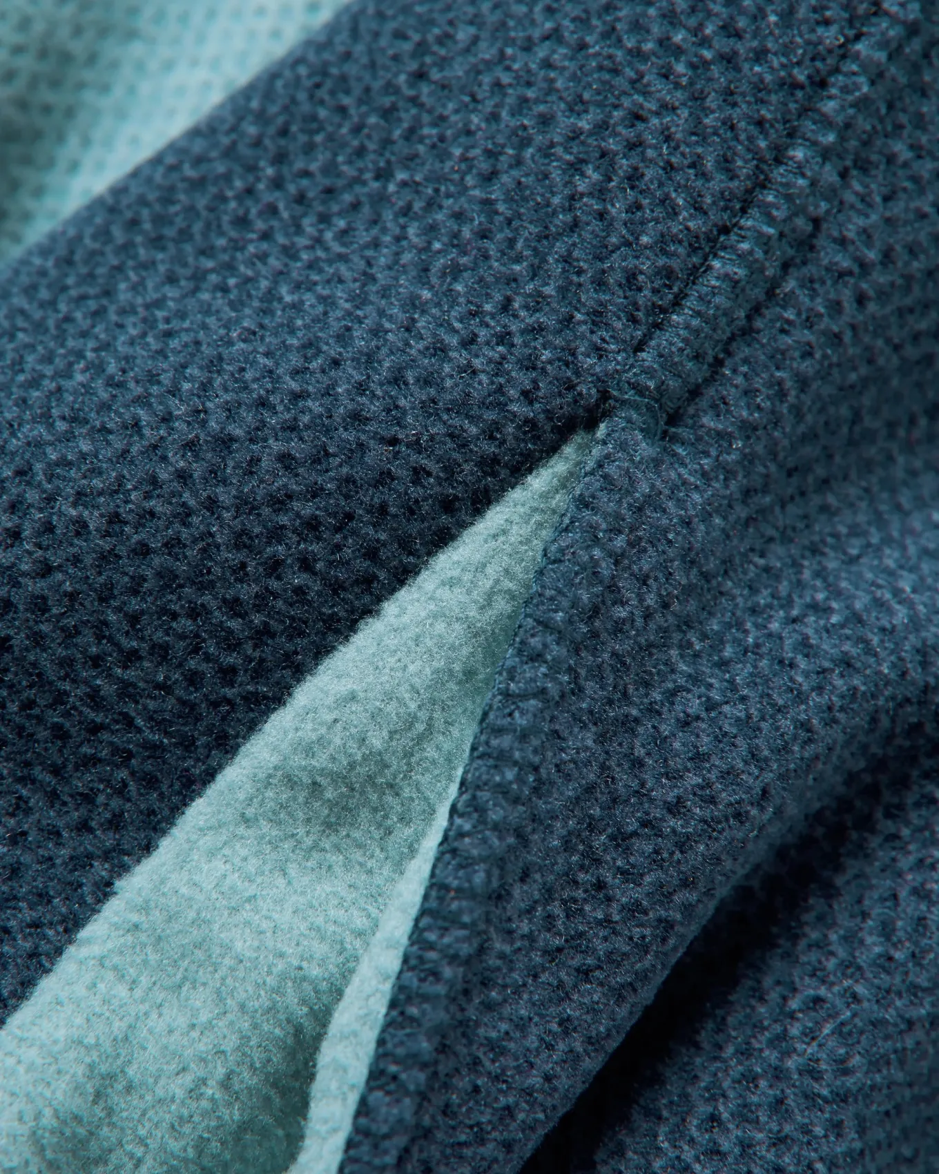 Snowdrop Pullover aus recyceltem Polartec® Fleece - Arktis