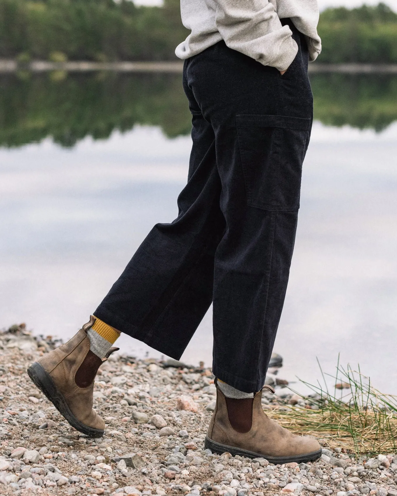 Soemday 2.0 Bio-Cord-Crop Top - Schwarz