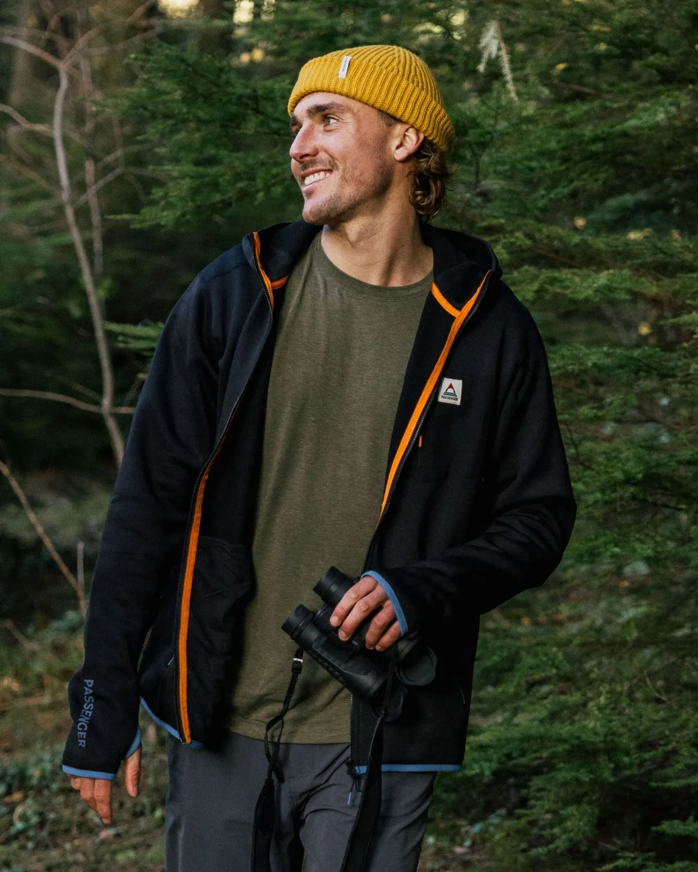 Solitude Recycelter Polartec® Fleece Kapuzenpullover - Schwarz