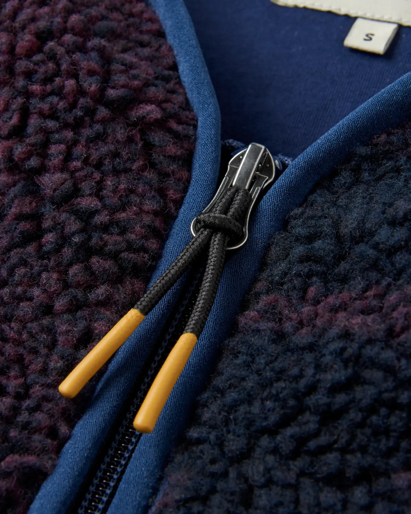 Tawny recycelte Deep-Pile Sherpa-Jacke - Tiefe Pflaume/Tiefes Marine Karo