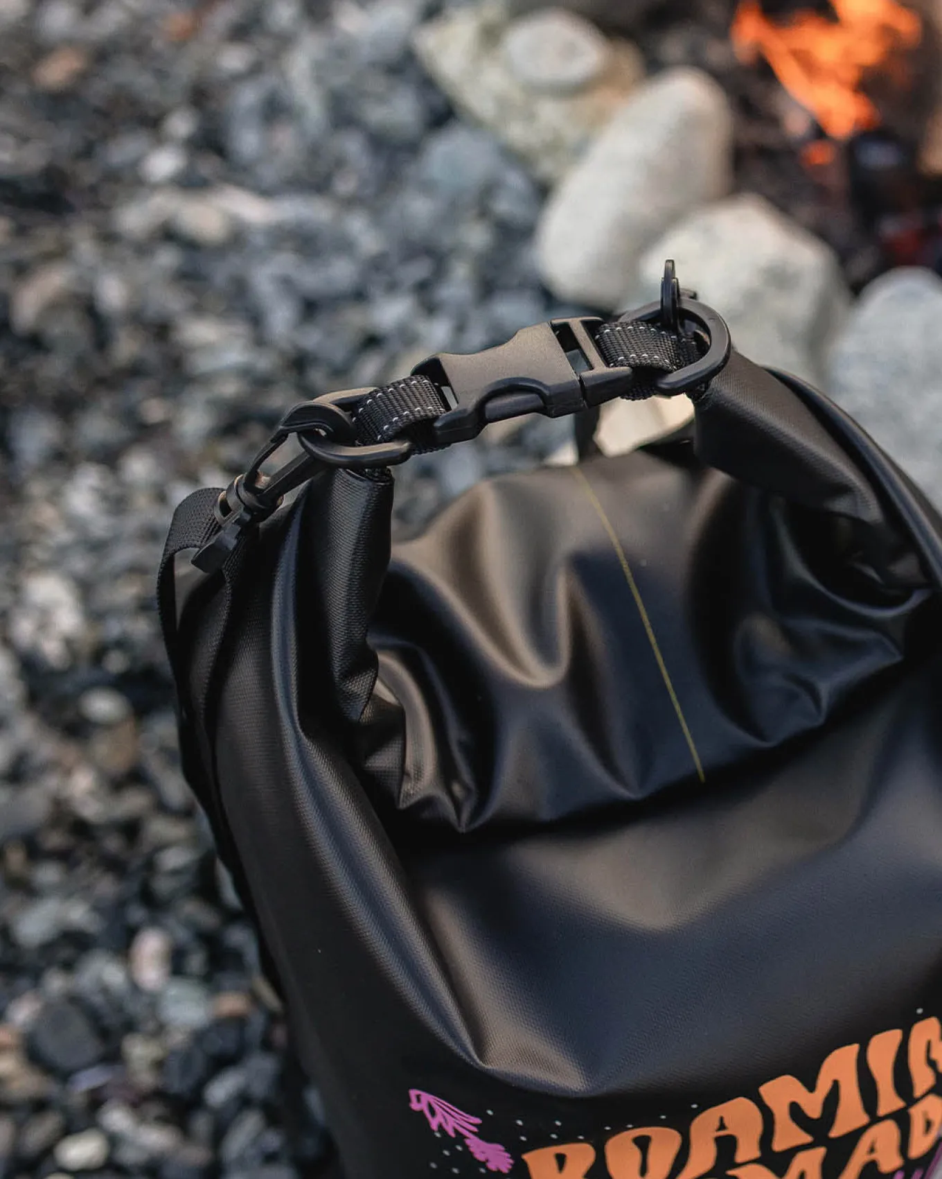 Tide 30L recycelter Trockensack - Roaming Nomads
