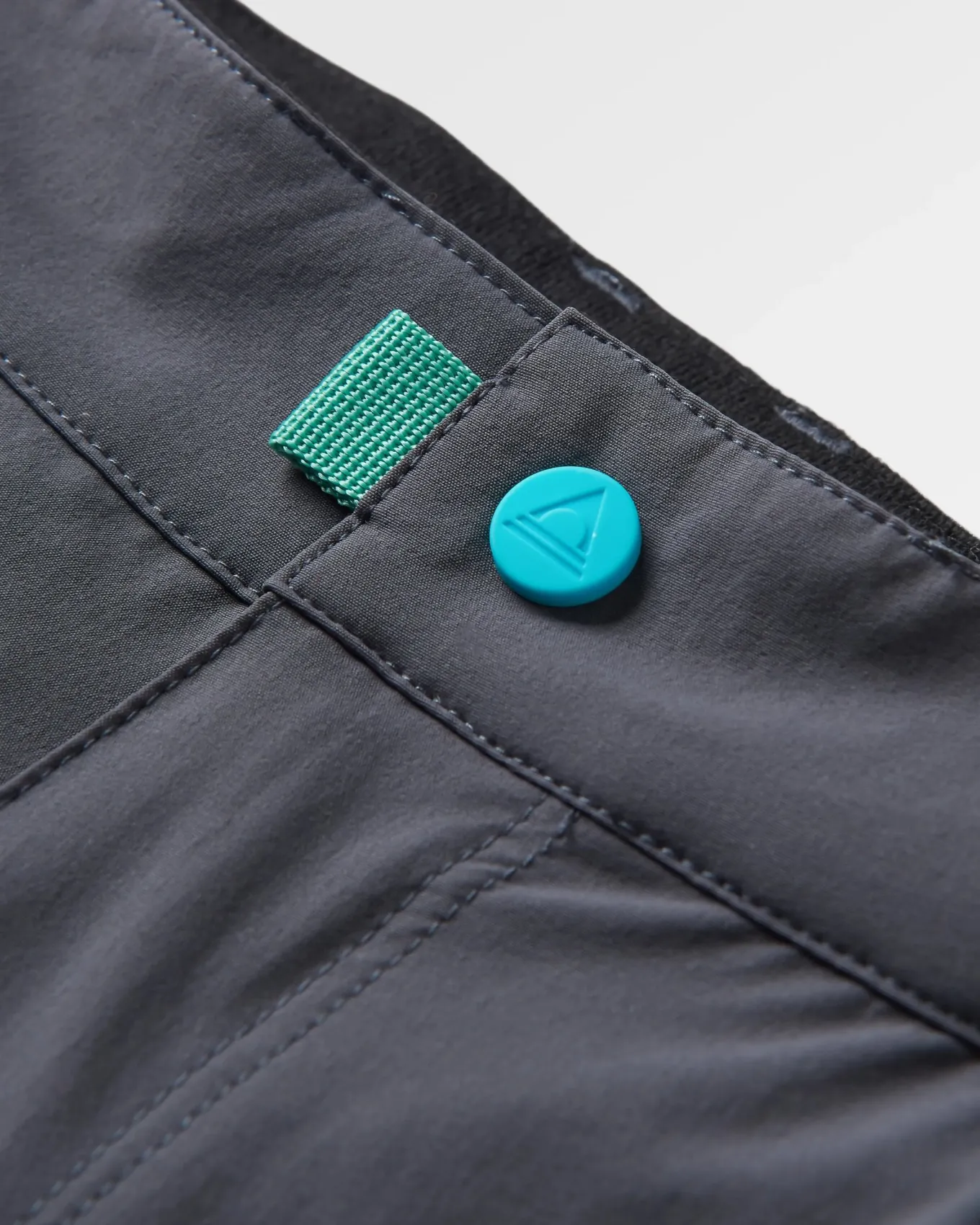 365 Trail Shorts - Holzkohle