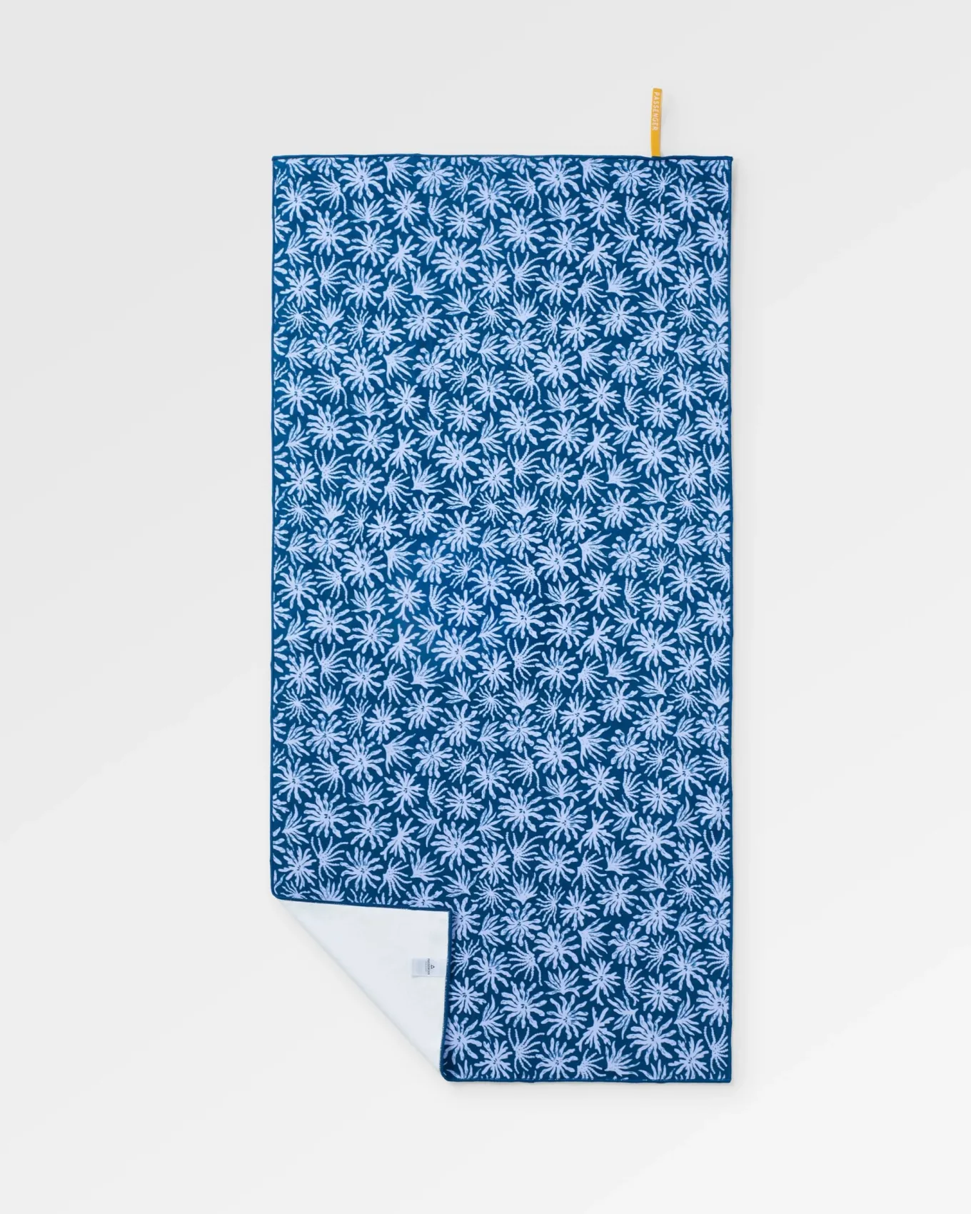 Travel Handtuch aus recycelter Mikrofaser - Seegras Blauer Stahl