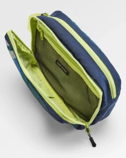 Travel Waschtasche aus recyceltem Material - Alpen-Tarnung Regenwald